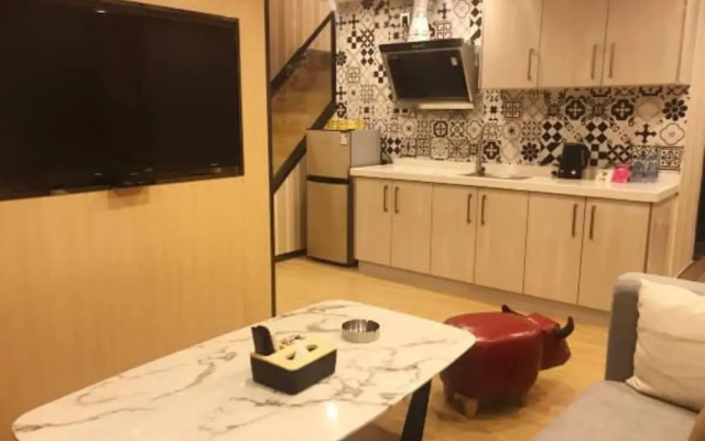 Tianguo Cuican Apartment