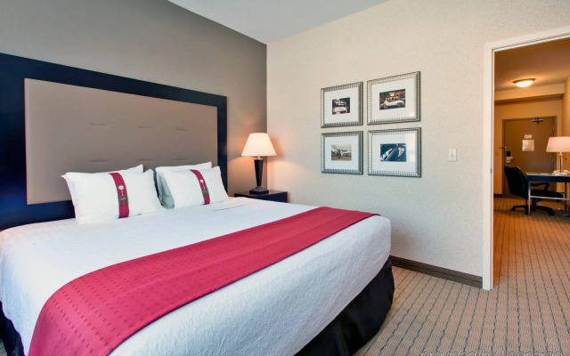 Everwild Canmore Hotel