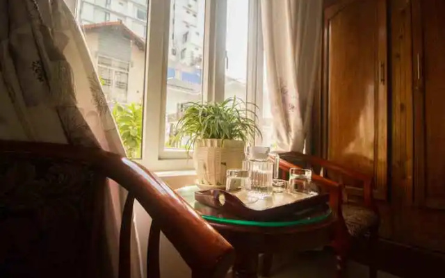 Hue Harmony Hotel