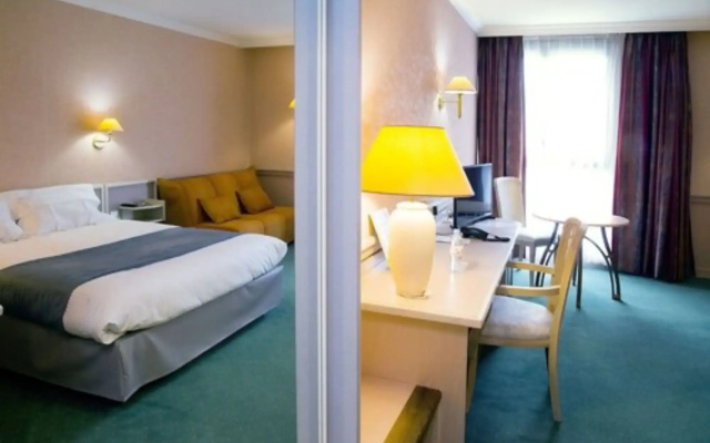 Logis Lyon Est