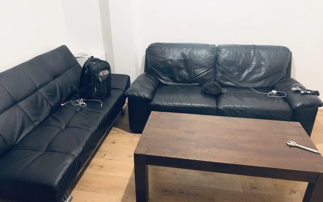 2-bed Apartment