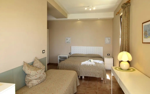 Hotel Mariano