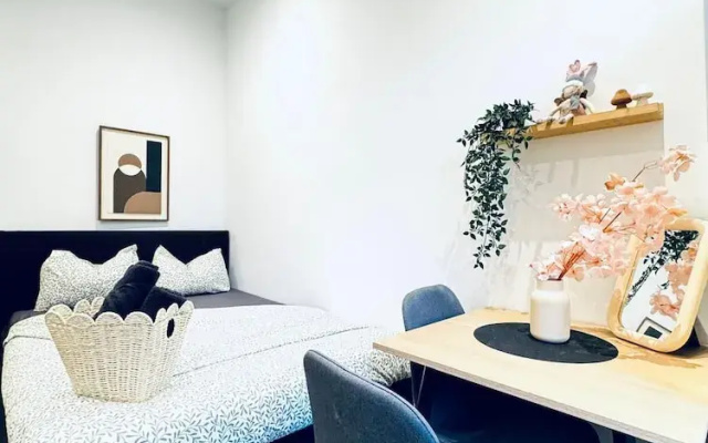 Simple Studio Near Klosterneuburg