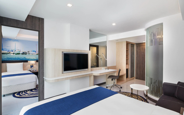 Holiday Inn Express Pattaya Central by IHG
