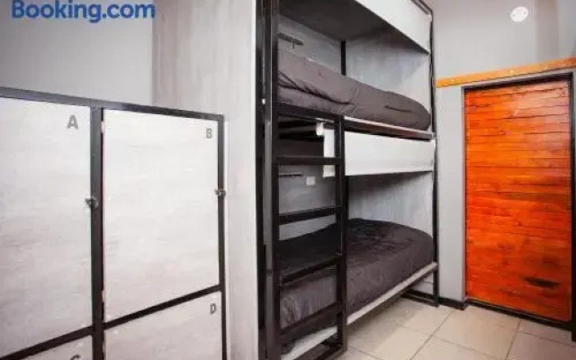 El Refugio Lodge Hostel