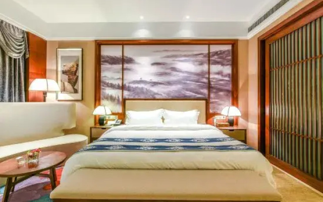 Duyun Maojianli Hotel (Qinhan Film City)