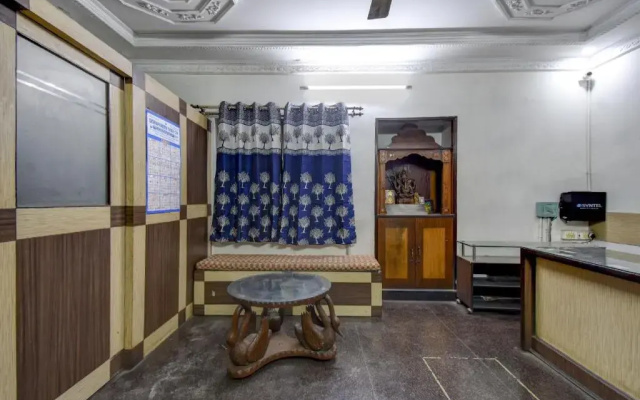 Ashish Inn Guest House by OYO Rooms