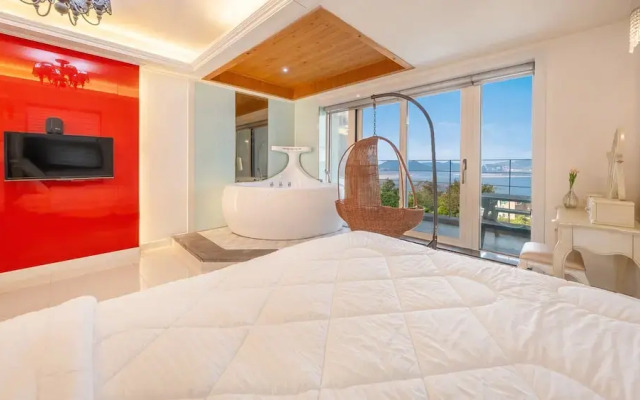 Geoje Ahat Spa Pension