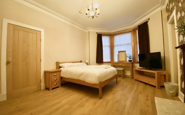 Inverness Holiday House