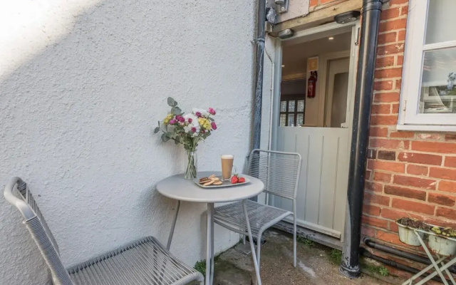 1 Alde Lane, Aldeburgh