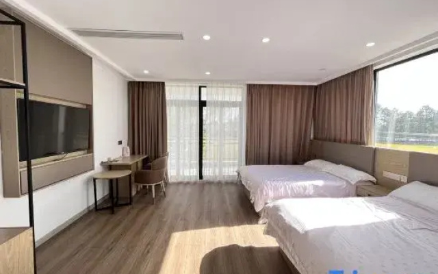 Xingtian Homestay (Langping Highway)