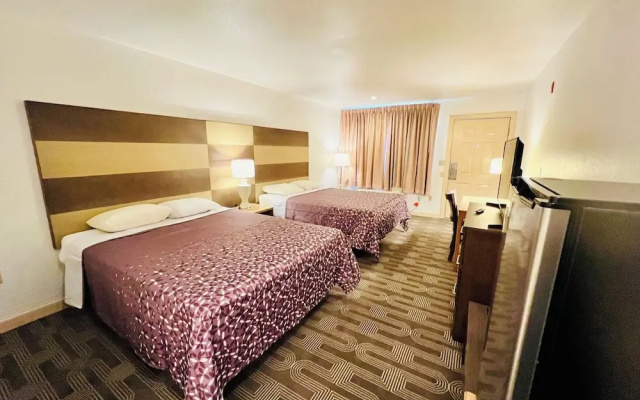Rodeway Inn Garland Harbor Point