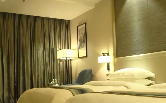 Huaihua Xiyue Hotel