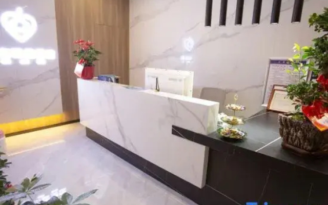 Warm Heart Couple Hotel
