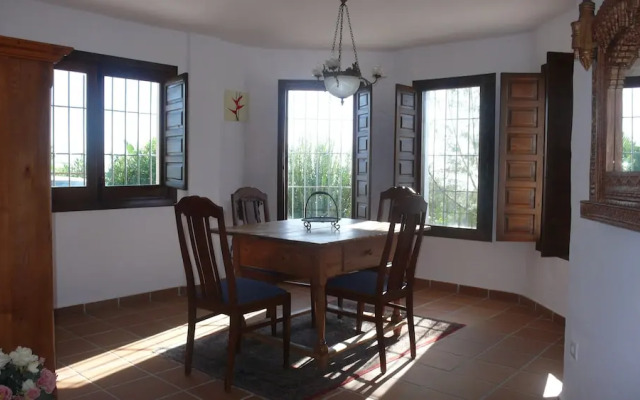 Casa Blanca (2 bed)
