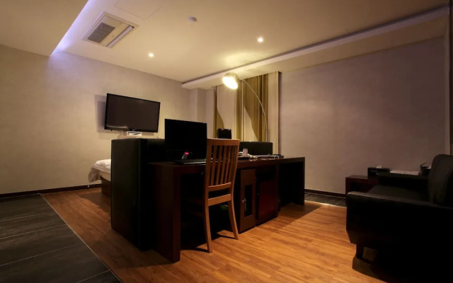 Hwasumok Hotel