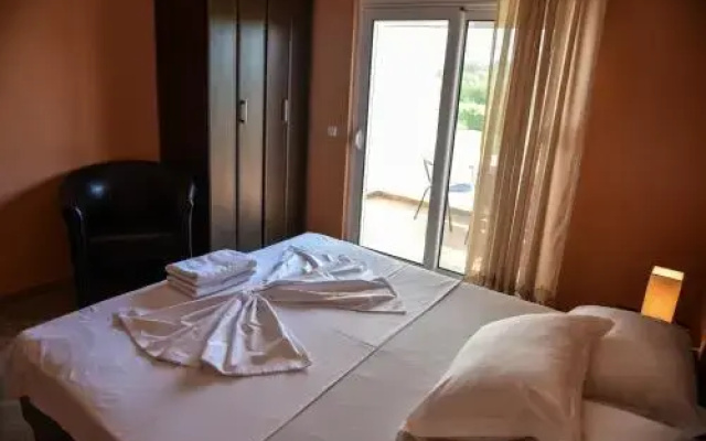 Sunrise Apartments