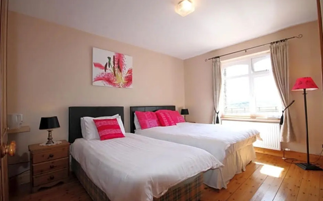 Carraig Liath House