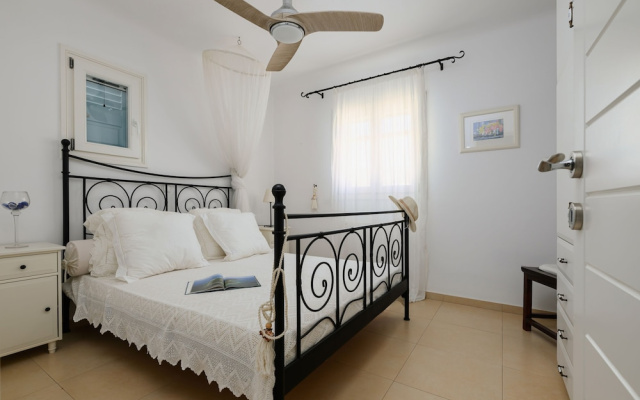 Naxos Kastraki Homey Villa With Sea View