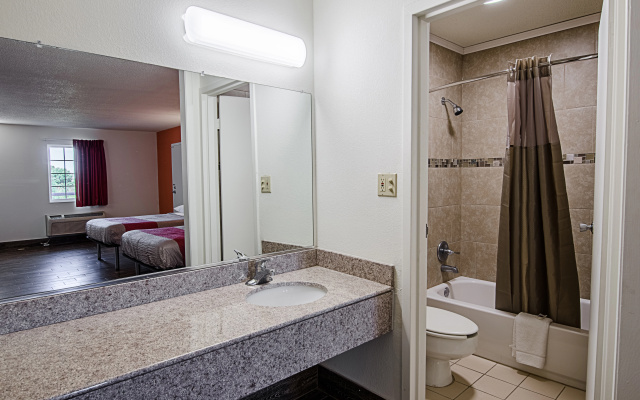Motel 6 Staunton, VA