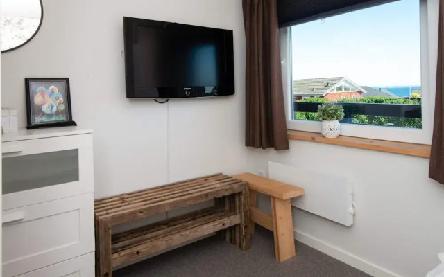 6 Person Holiday Home in Hejls