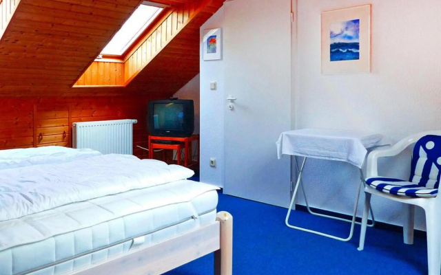 own holiday home with enclosed property near the beach