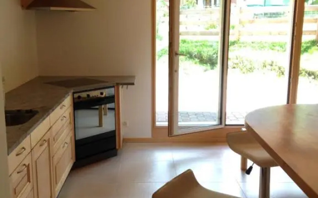 2-Zimmer Ferienwohnung,Parterre,Sitzplatz,Garage