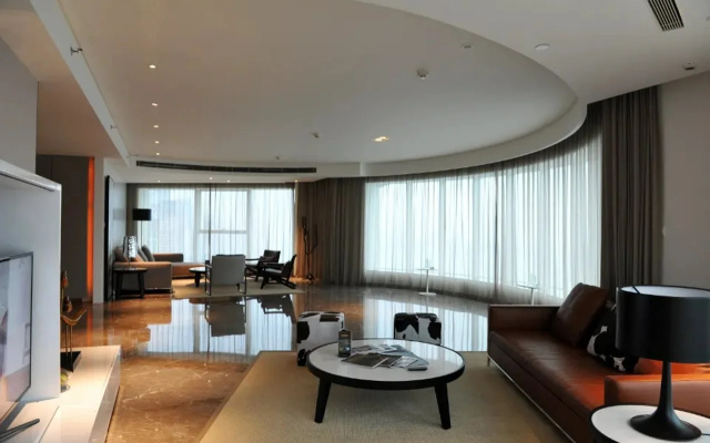 Qingdao Haiyi Sailing Hotel