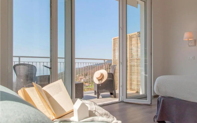 Stunning Apartment in Moneglia With Wifi