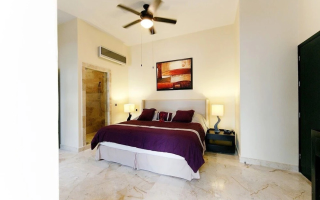 El Faro 3 BR Beachfront with Private Pool