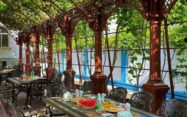 77 Garden Homestay