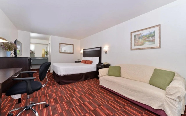 Windemere Hotel & Conference Center
