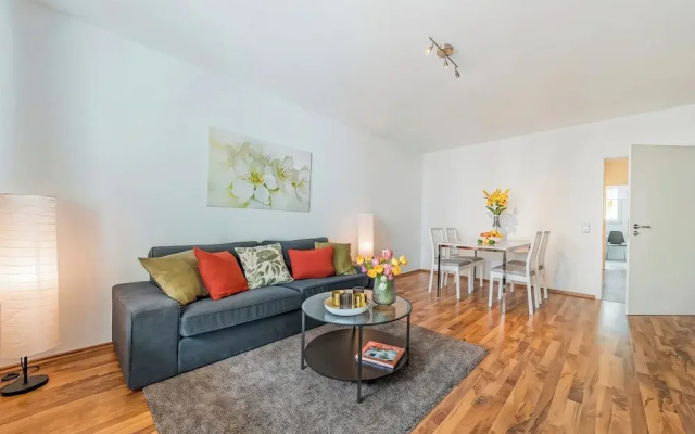 Cozy Stylish Berlin Apartment With 2 Bedrooms