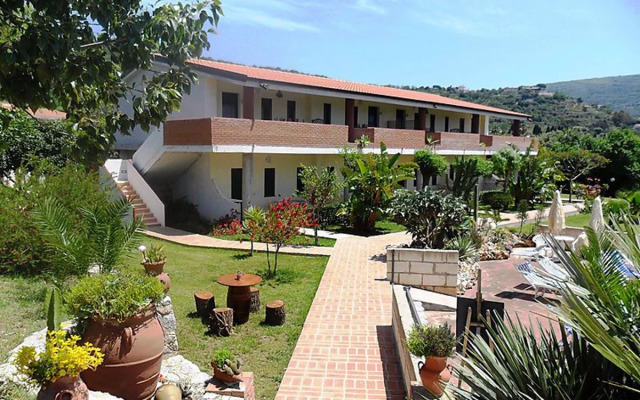 House Heaven Capo Vaticano 32400