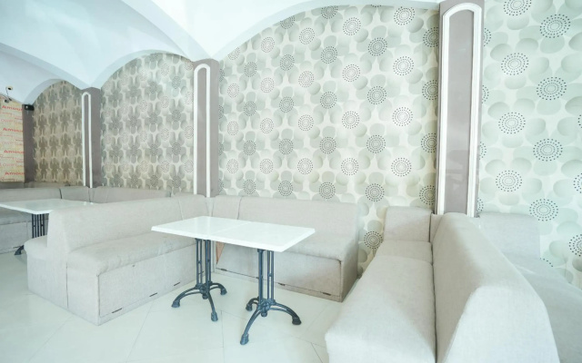 OYO 1239 Mojokerto Classic Homestay