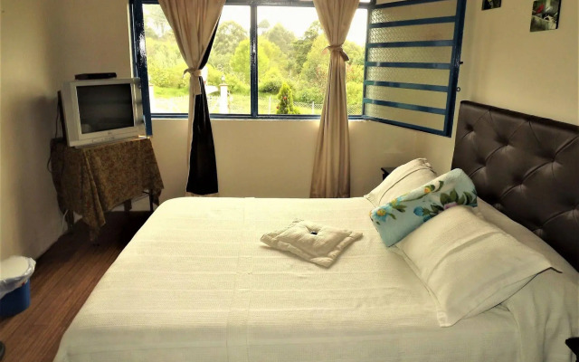 Hostal El Zorzal