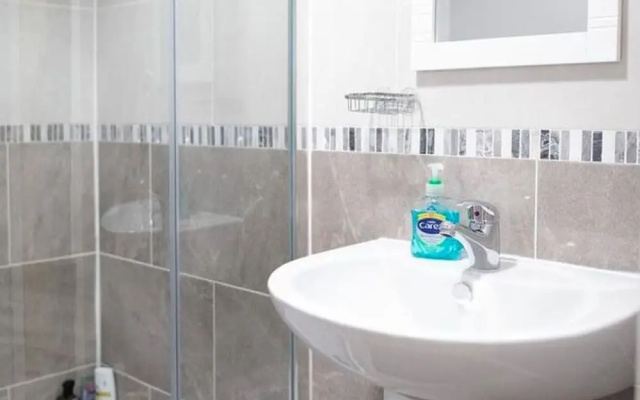 Beautiful Apartment in Worcester by the City Centre