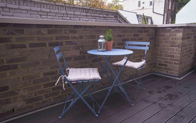 Stylish Brixton 2 bed / 2 bath by Pop Brixton