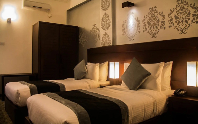 Ceylon City Hotel, Colombo
