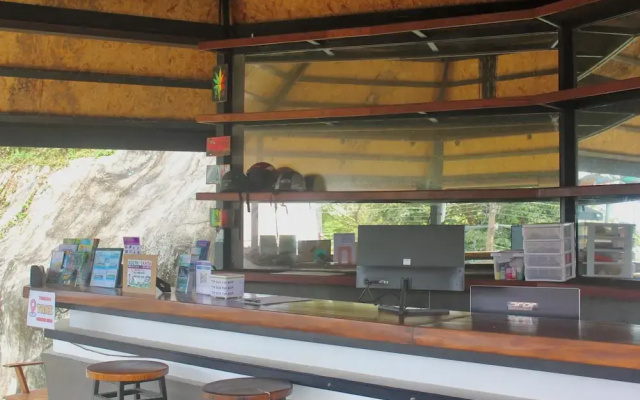 Phumala Lanta Seaview Resort