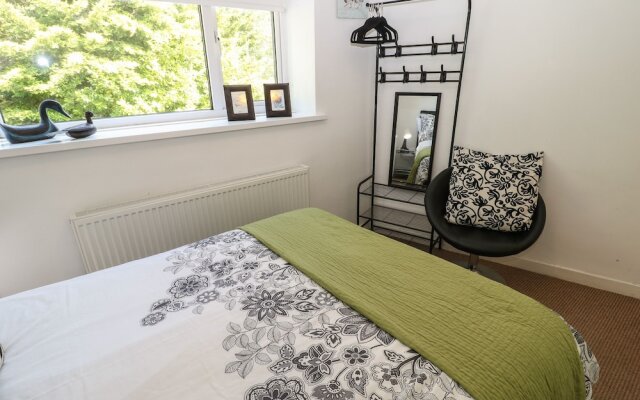 Hollie Cottage