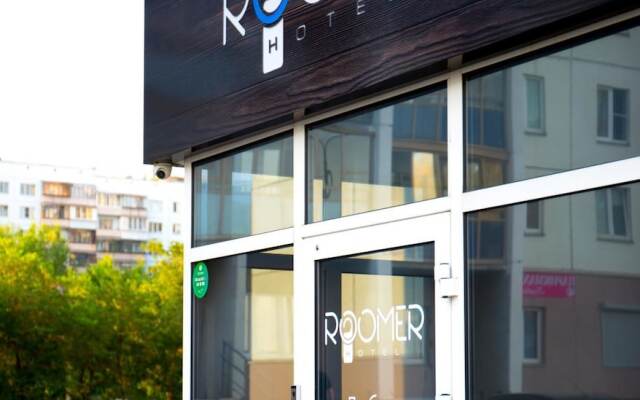 Отель Roomer Челябинск вид на фасад