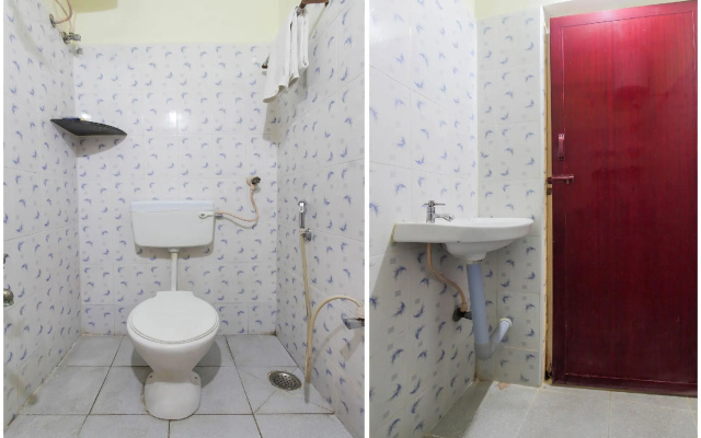 OYO 76215 Royal Residency