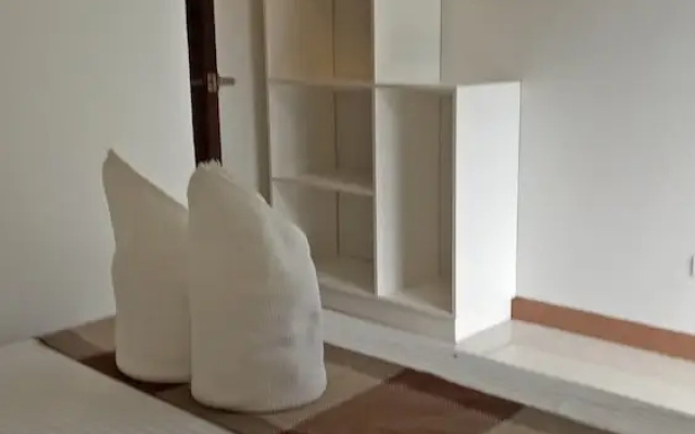 OYO 692 Layang Layang Home