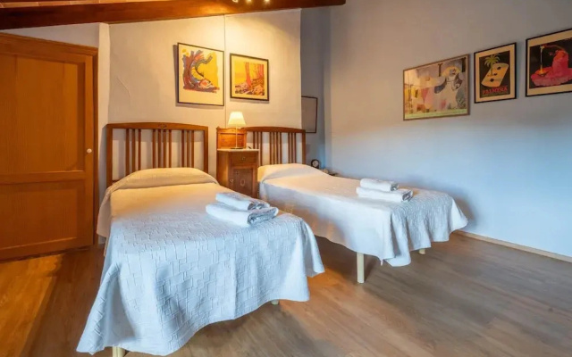 Spacious Lexiclati Villa With Pool