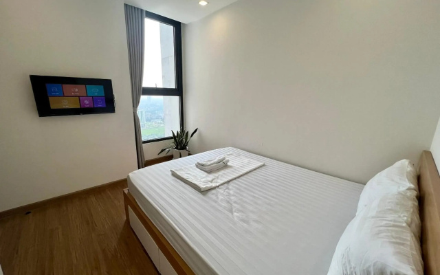 2 Bedrooms in luxury @Vinhomes Green Bay Ha Noi.