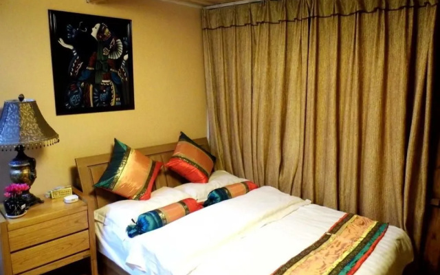 Lijiang Muyunju Inn