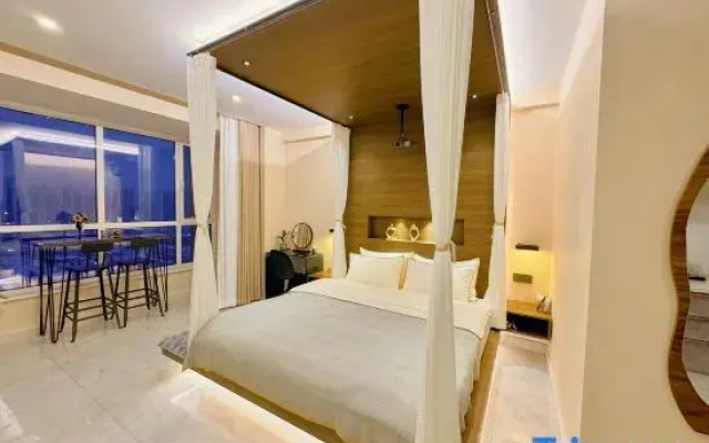 Hesuli Homestay (Mo'er City Wanda Plaza)