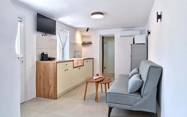 Lefkes Blissful Home