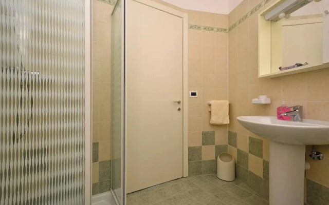 Warm Apartment in a Prime Location